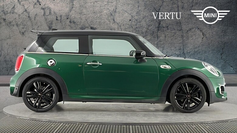 MINI Hatchback 2.0 Cooper S Sport II 3dr Auto [Comfort/Nav Pack] Petrol Hatchback